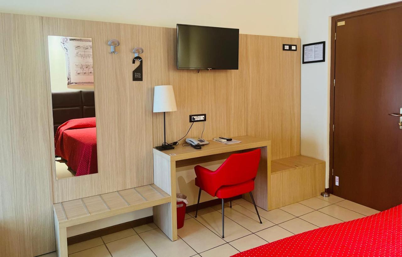 Albergo Visconti Cremona Ngoại thất bức ảnh